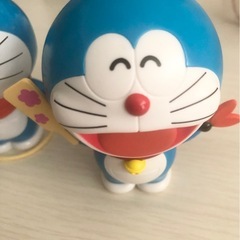 ドラえもんのフィギュア2個セット！おもちゃの画像