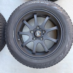 スタッドレスタイヤホイール 4本セット 16インチ 195/60 R16 89H の画像