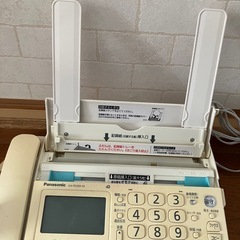パナソニックおたっくす　ファックスと子機の画像