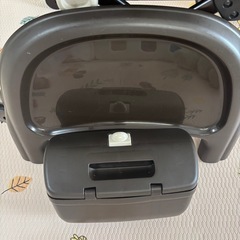 電動ハイローチェア　の画像