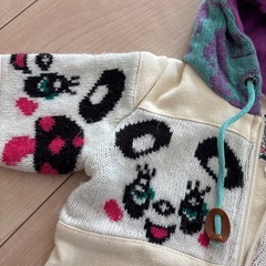 グラグラ　フード付きパーカーの画像