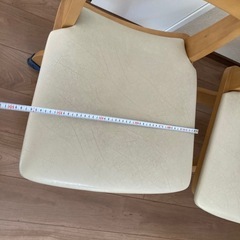 3脚　ダイニングチェア　の画像