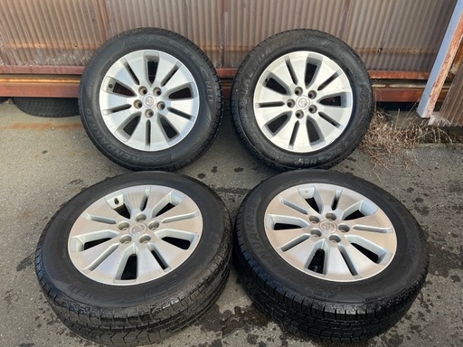17インチ　スタッドレスタイヤ　アルミホイール付き　225 60 R17