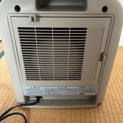 SANYOセラミックファンヒーターの画像