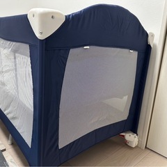 折り畳みベビーベッド　の画像