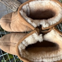 ⭐️ミネトンカ⭐️モコモコ　ブーツ　美品の画像