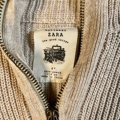 ZARA ベージュ ジッパー付きセーター 100cmの画像