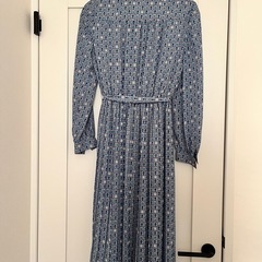 レトロ　長袖ワンピース　東京スタイルの画像