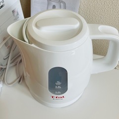 T-fal 電気ケトル　箱説明書付き【キャンセルの為再出品します】の画像