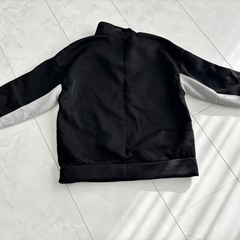 ハーフジップトレーナーの画像