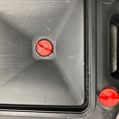 車、ウマ4本の画像