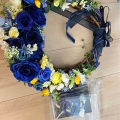 ウェディング
リース、ブートニアの画像