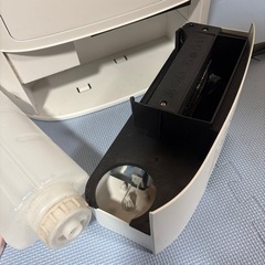 SHARP 加湿セラミックファンヒーター　の画像