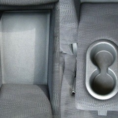 ステップワゴン　セカンドシート　２列目シート　右の画像