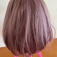 ウイッグ（ピンク.パープル系）の画像