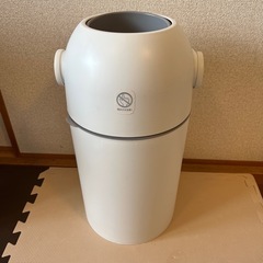 （取引中
）オムツゴミ箱の画像