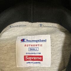 チャンピオン＆シュプリーム　コラボパーカーの画像