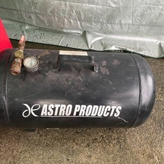 サンドブラスト　コンプレッサー　サブ
タンクの画像