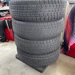 175/70R14 スタッドレスの画像