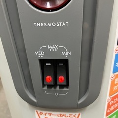 1341😺　オイルヒーター　H770812EFSN-GY　デロンギの画像