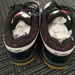 YONEX ヨネックス　バトミントン　シューズ 22.5センチ
　の画像