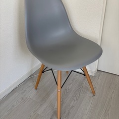 ダイニングチェア　グレーの画像