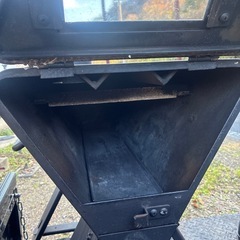 屋外用クッキングストーブ「TOMY-3」の画像