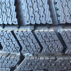 TOYO スタッドレスタイヤ2本(165/70R14) 新品未使用の画像