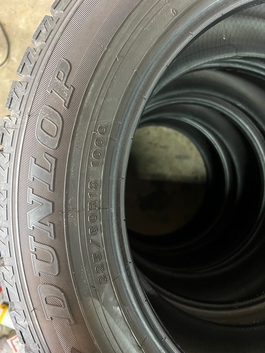 225/60R18ウインターマックスWM02スタッドレス