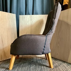 1人掛けソファ　布地・ブラウン　ハイバックの画像