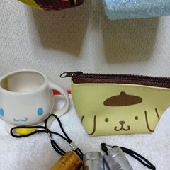 取引決定！　雑貨7点セット（ミニポーチ＆ミニマグカップ＆ミニ懐中電灯）の画像