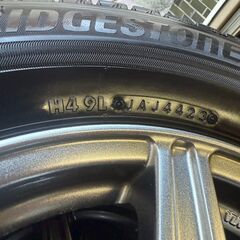 ブリヂストンスタッドレス205/65R15＋マナレイスポーツホイールの画像