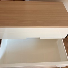 三段棚ラックの画像