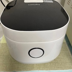 炊飯ジャーの画像