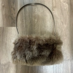 新品natural beauty basicファーバッグの画像