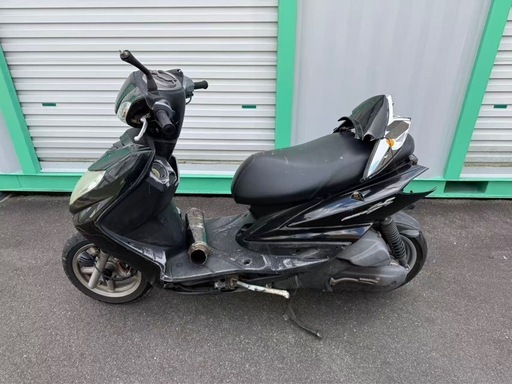 YAMAHA ヤマハ
バイク　125cc 部品取りどうぞ