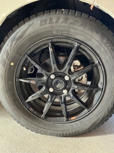 スタッドレス　VRX2 195/65r16　