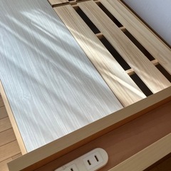 高級シングルベッドフレームの画像