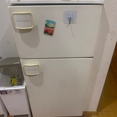 冷蔵庫の画像