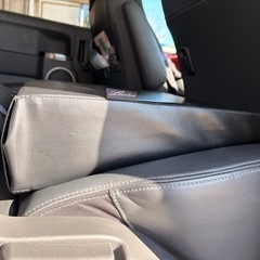 デリカd5 ベッドキット&段差解消マットの画像