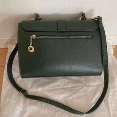 【定価20,000円】タグ付　MARCO BIANCHINI ショルダーバッグ モスグリーンの画像