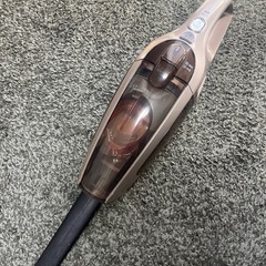 HITACHI コードレス掃除機 PV-BD200 ハンディ＆スティック 2in1 スタンド付の画像