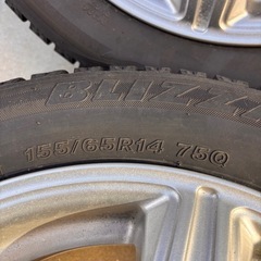 ブリヂストン　ブリザック　スタッドレスタイヤセットの画像