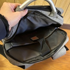 ノートパソコンが入るリュックの画像