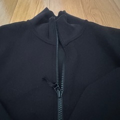 ユニクロ　トップスの画像