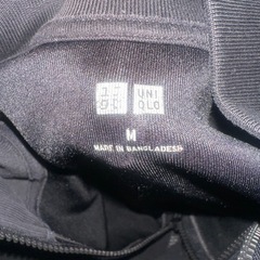 ユニクロ　トップスの画像