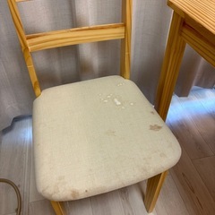 ニューナディア　2人用ダイニングテーブル　椅子の画像