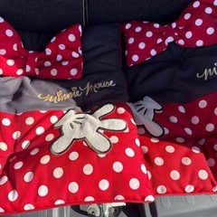 ディズニー ミニー 車用 後部座席シートカバー 2席分 現状渡しの画像