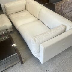 リサイクルショップどりーむ天保山店　No3656 三人掛けソファ　本革ソファ　fivebyfive オットマン付き　状態良好の画像