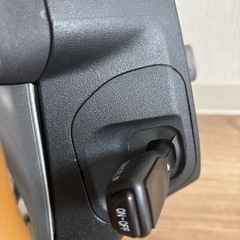 30プリウス純正ステアリングの画像